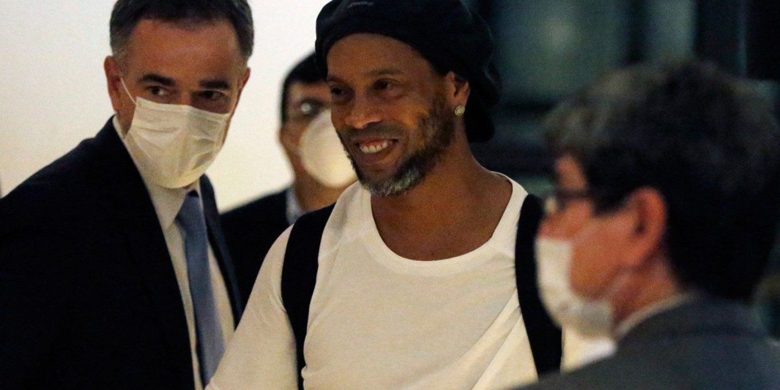 Ronaldinho Gaúcho pode deixar a prisão no Paraguai no dia 24 de agosto